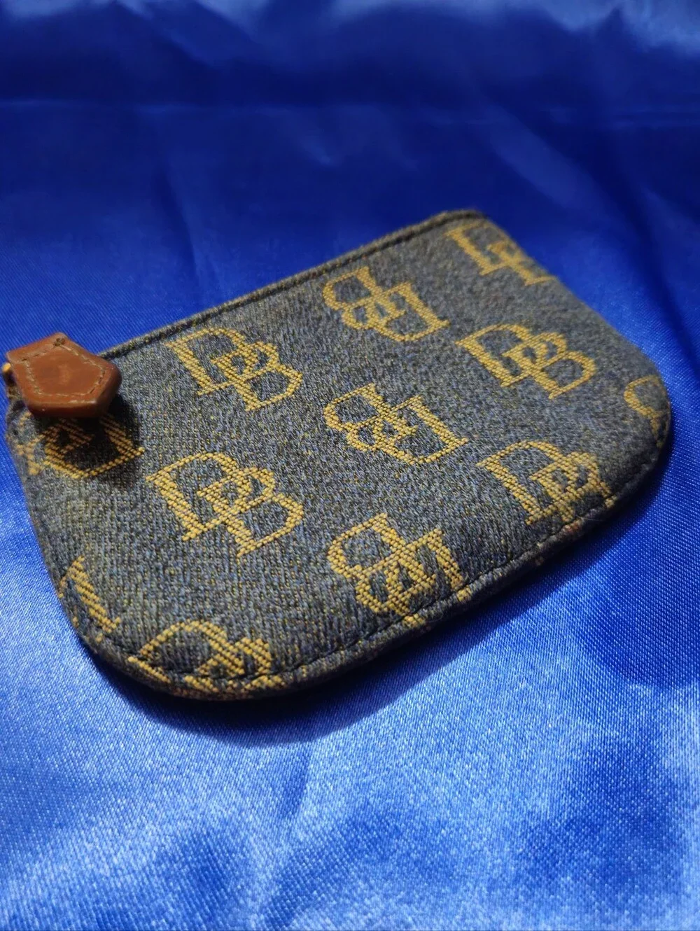 Dooney & Bourke Canvas Denim Logo Coin Purse Keychain Wallet